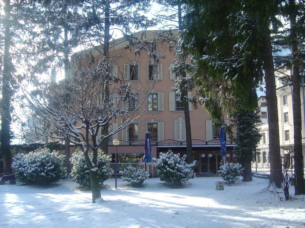 La Dent-Du-Midi Hotel & Restaurant Saint-Maurice Exteriér fotografie