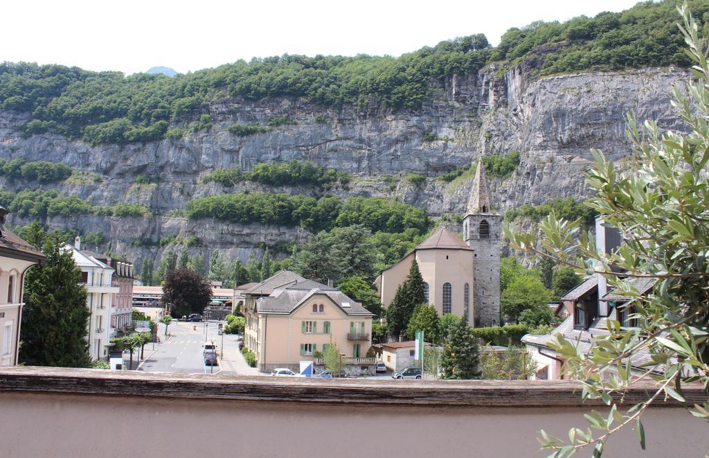 La Dent-Du-Midi Hotel & Restaurant Saint-Maurice Pokoj fotografie